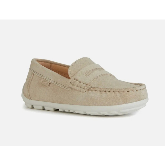 Geox Women’s Beige Loafers, Size 38 or 7.5 - Picture 1 of 11